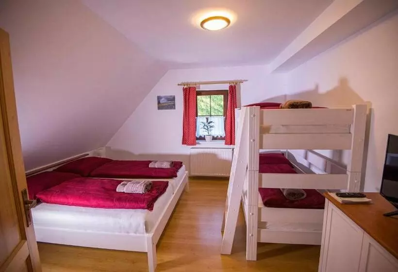 Majatalo Penzion Kryštof