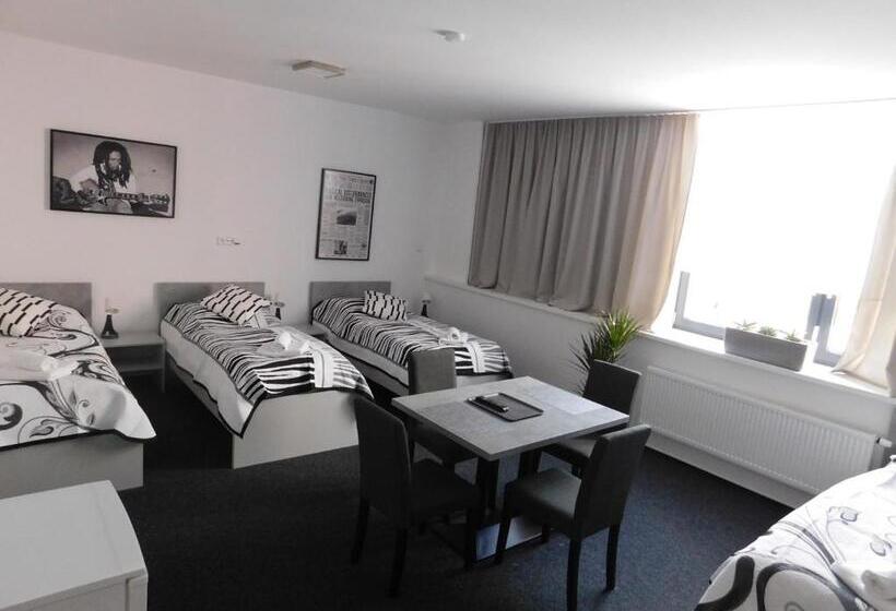 膳宿费 Penzion Nový Štěpánov