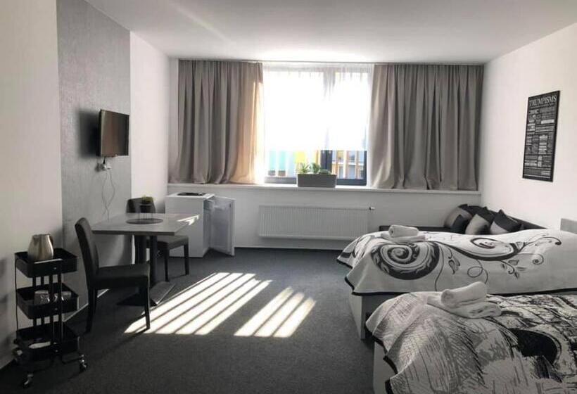 膳宿费 Penzion Nový Štěpánov