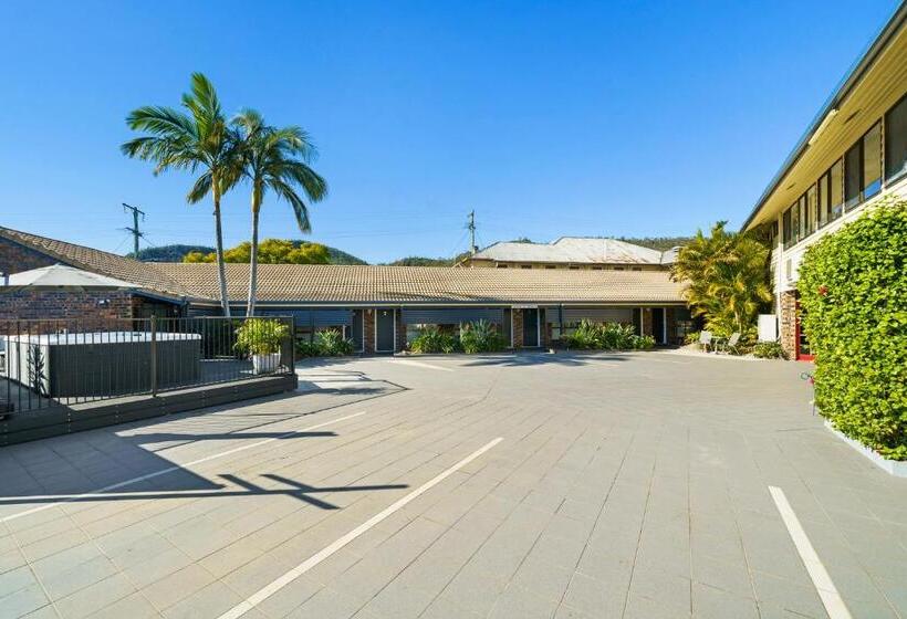 호스텔 Esk Wivenhoe Motor Inn