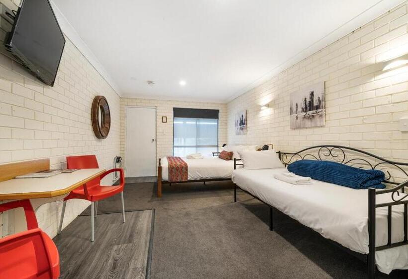 호스텔 Esk Wivenhoe Motor Inn