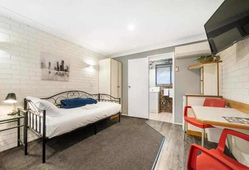 Retkeilymaja Esk Wivenhoe Motor Inn