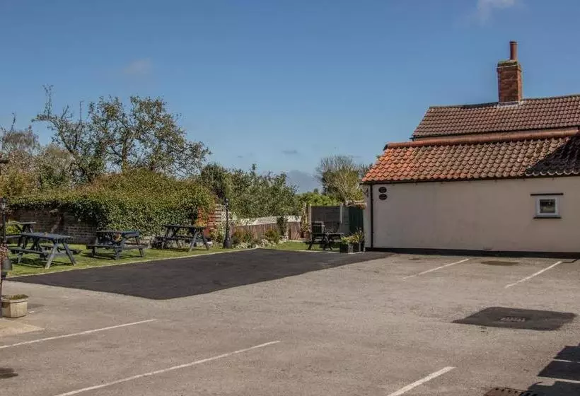 ユースホステル The Cabin Saracens Head