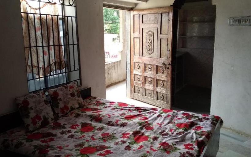 Bed and Breakfast Jash Homestay