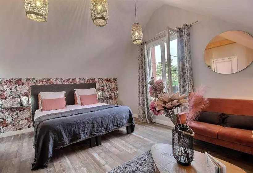 Aamiaismajoitus (B&B) La Cotentine Maison D Hôtes