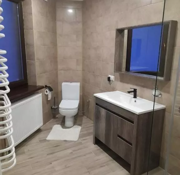 Hotel Berloga Pylypets