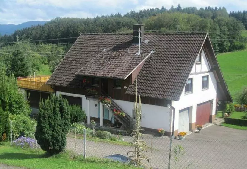 ホテル Dischhof