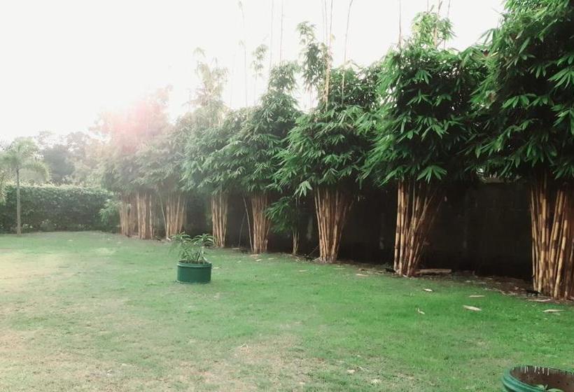 호텔 Kanora Lake Resort