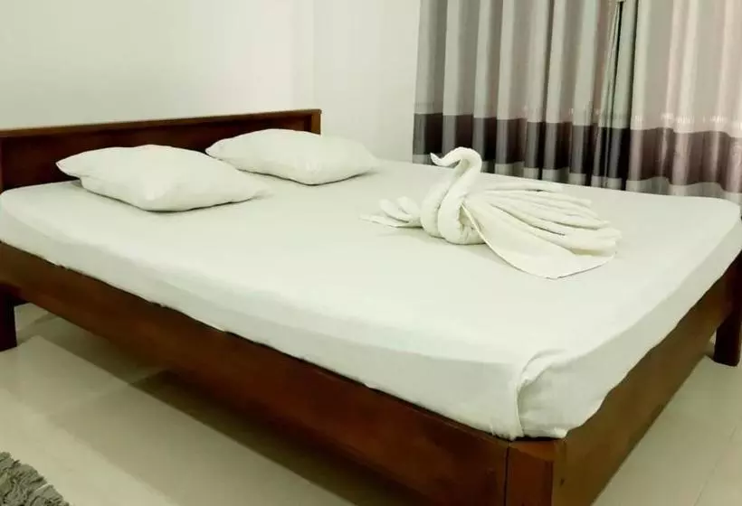 ホテル Kanora Lake Resort