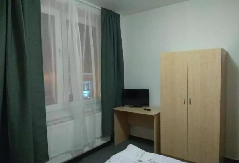 Hotelli Lidový Dům