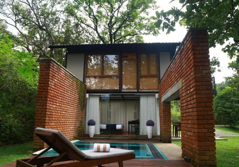 בית מלון כפרי Sennya Resorts