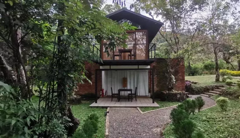 Hotelli Sennya Resorts