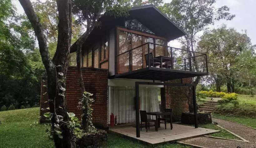 Hotelli Sennya Resorts