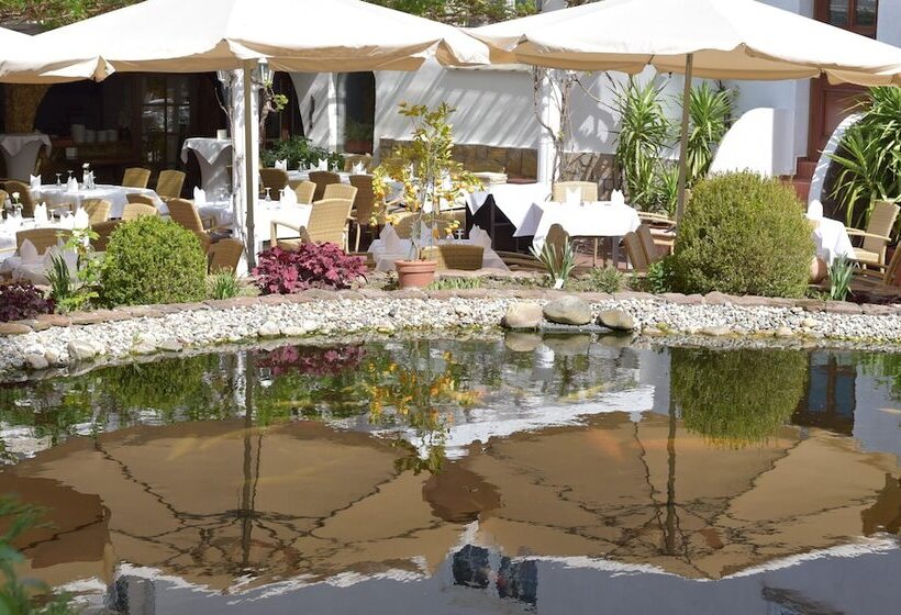 Winzergarten Hotel Restaurant