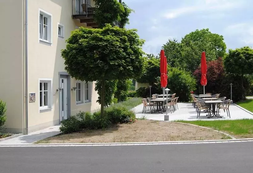 Hotelli Zum Kirchenwirt