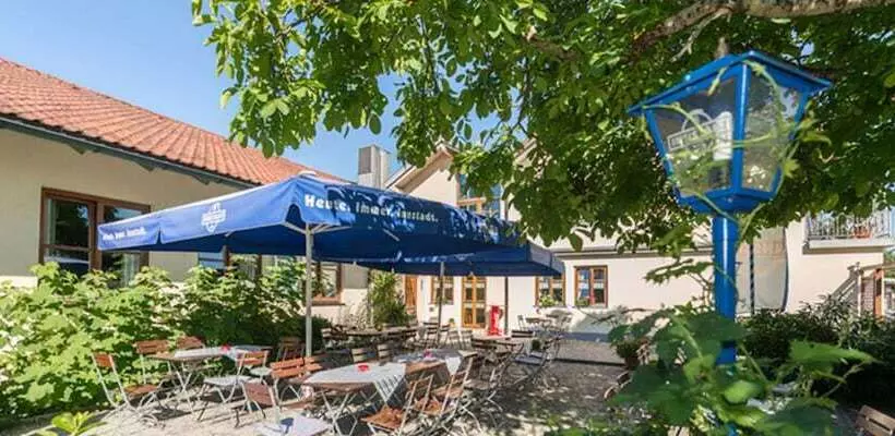 Hotelli Zum Kirchenwirt