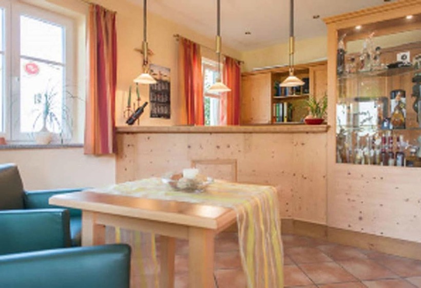 Hotelli Zum Kirchenwirt