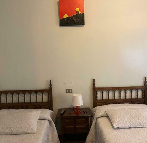 بنسيون A Lastra