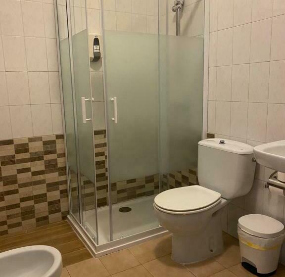 بنسيون A Lastra