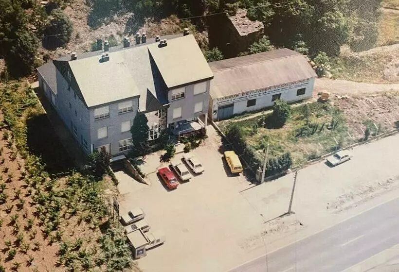 ペンション A Lastra