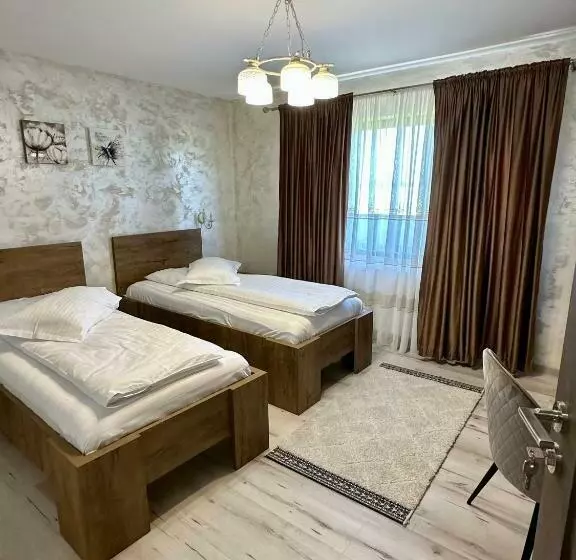 Majatalo Complex Hanul Cavalerului