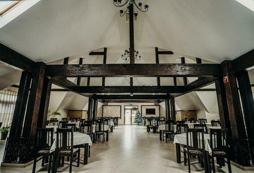 پانسیون Complex Hanul Cavalerului