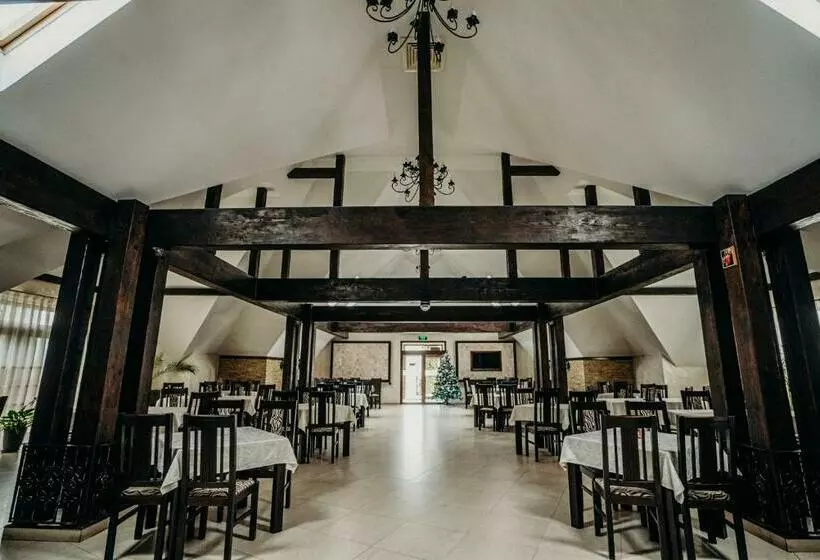 Majatalo Complex Hanul Cavalerului