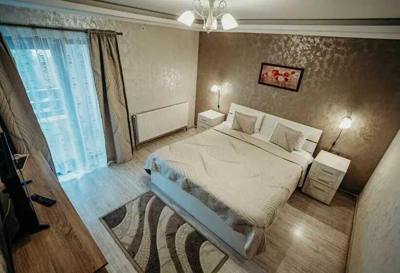 Majatalo Complex Hanul Cavalerului