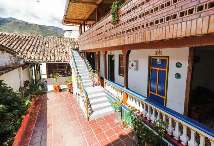 ペンション Hostal El Caminante