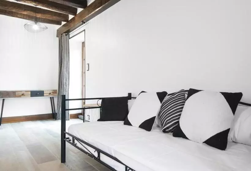 Majatalo Jardin Des Sens, La Rente D Eguilly