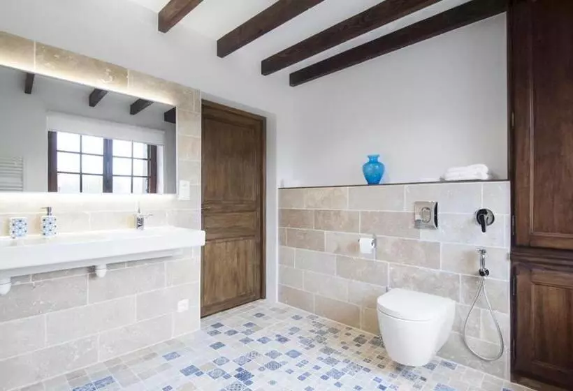 Majatalo Jardin Des Sens, La Rente D Eguilly