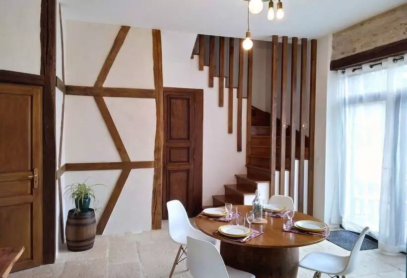 Majatalo Jardin Des Sens, La Rente D Eguilly