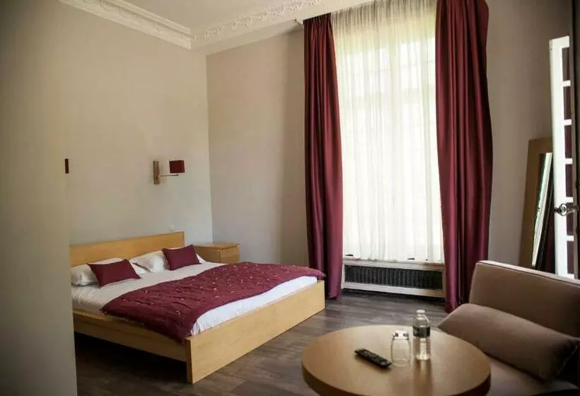 Majatalo Le Domaine De Barbizon