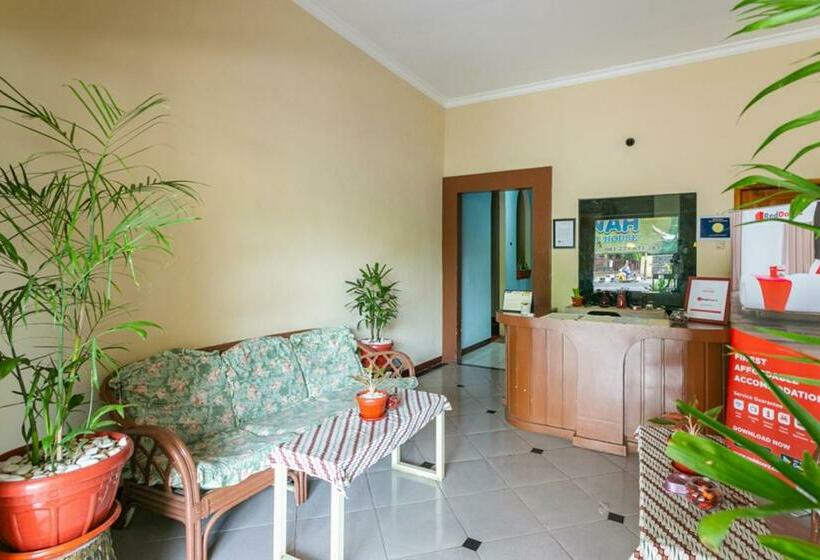 بنسيون Reddoorz Syariah @ Sakinah Guesthouse