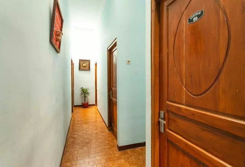 Majatalo Reddoorz Syariah @ Sakinah Guesthouse