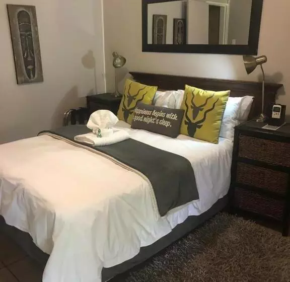 Majatalo Sanyati Guesthouse