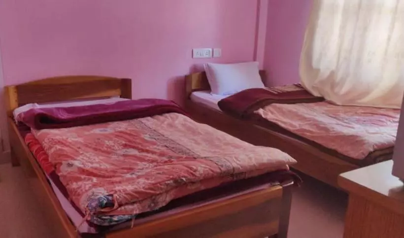 ペンション Vamoose Sonam Guest House Tawang