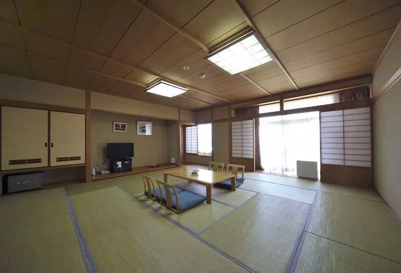 旅館 Nogata Ikoinomura