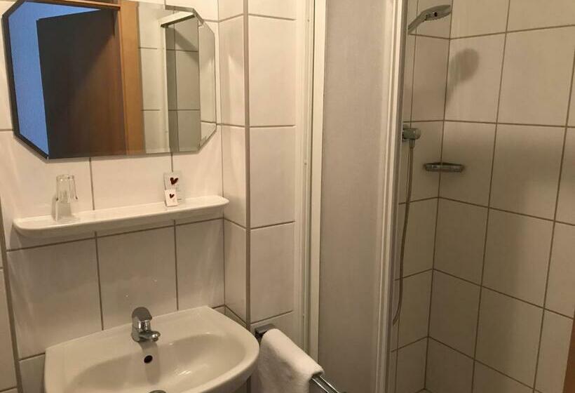 Retkeilymaja Gasthof Zur Kanne