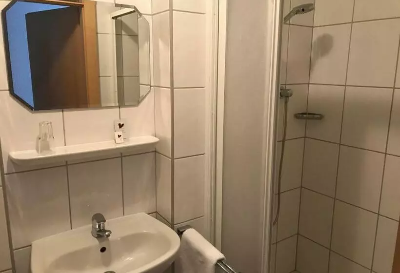 Retkeilymaja Gasthof Zur Kanne