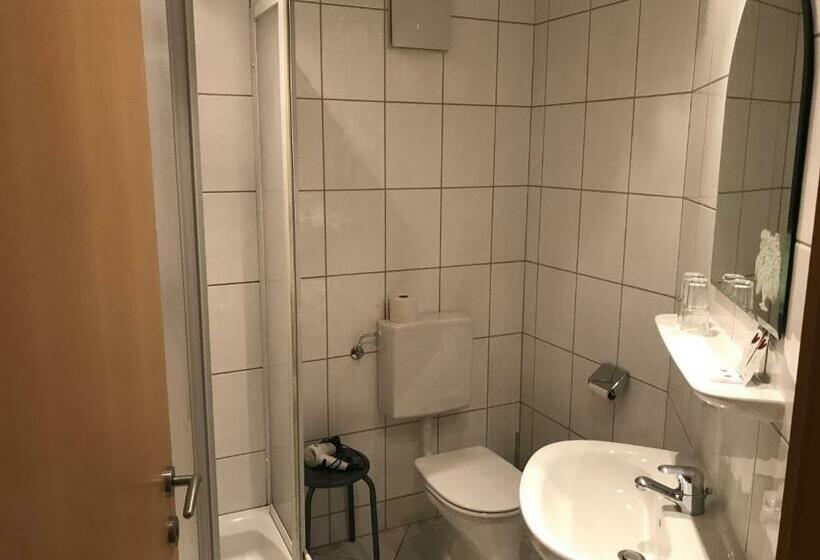 Retkeilymaja Gasthof Zur Kanne