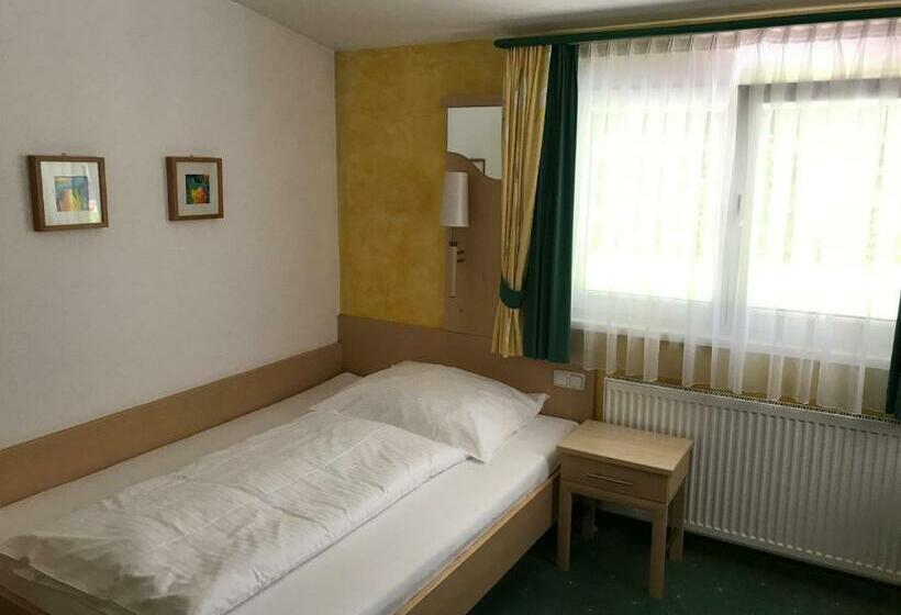 Retkeilymaja Gasthof Zur Kanne