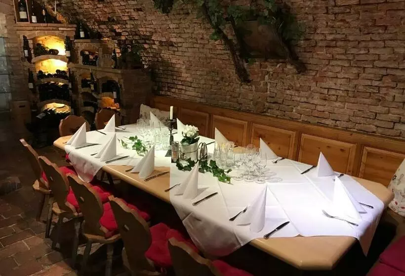 Retkeilymaja Gasthof Zur Kanne