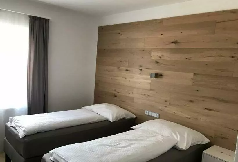 Retkeilymaja Gasthof Zur Kanne