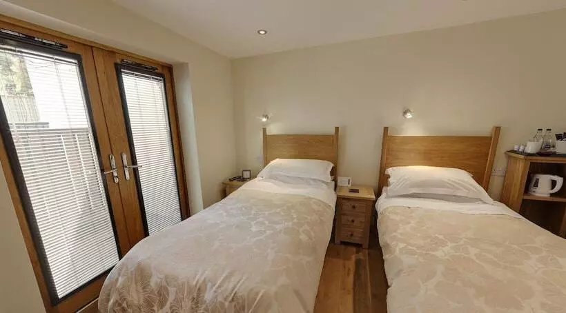 Retkeilymaja The Saracens Head Inn