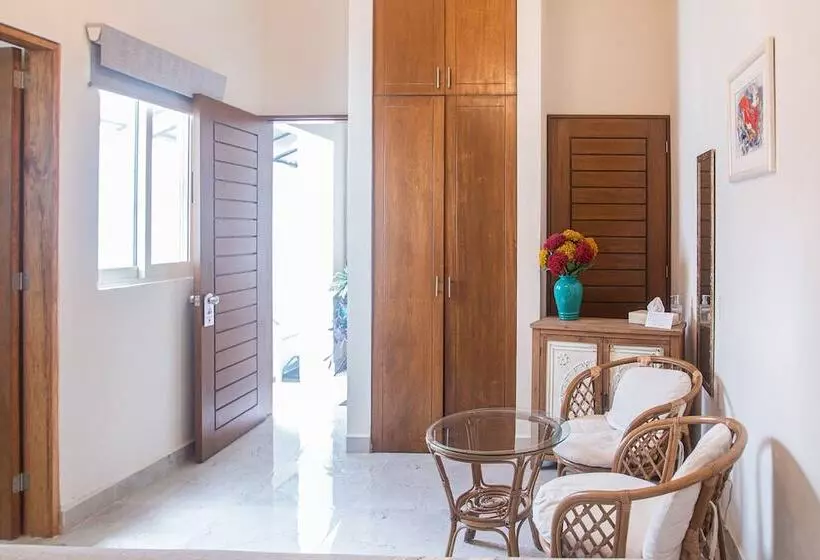 Retkeilymaja Villas Parota Inn
