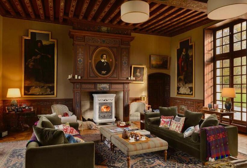 مبيت وإفطار Château Des Grotteaux