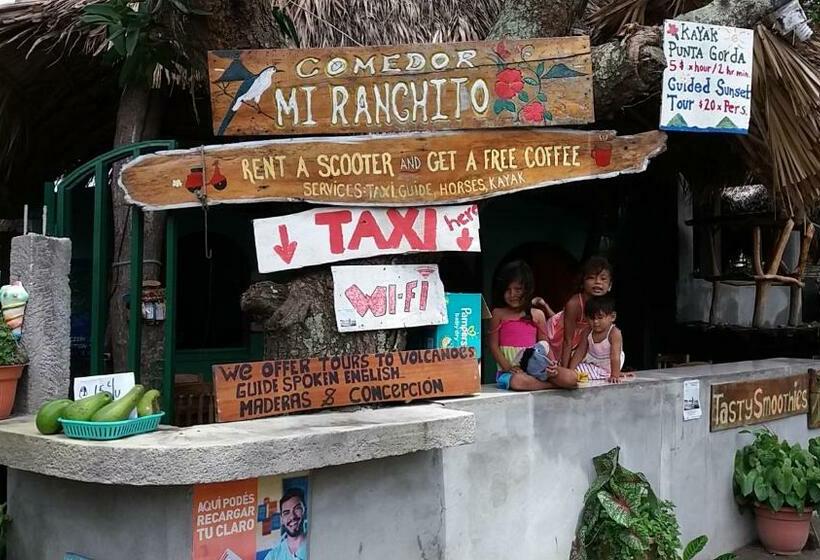 مبيت وإفطار Mi Ranchito