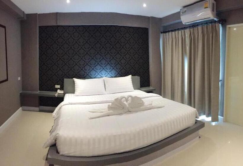 בית מלון כפרי Nava Grand