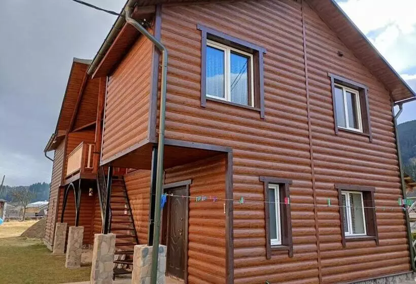 Majatalo Girskyi Kutochok